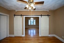 35 TIRRELL ST - Unit 3, Worcester, 马萨诸塞州 01603, 美国