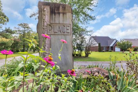 520 Lautzenheiser Place, Monteagle, Tennessee 37356, USA