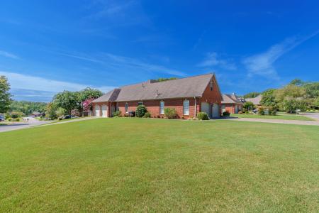 111 James Ct., Florence, Alabama 35630