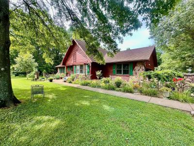 4310 Old Samburg Rd, Hornbeak, Tennessee 38232, USA