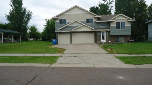 435 Highview Loop Se, Pine City, Minnesota 55063, USA