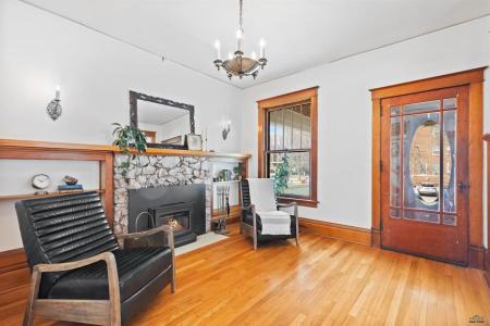 1019 Fulton Street, Rapid City, 사우스 다코타 57701, 미국