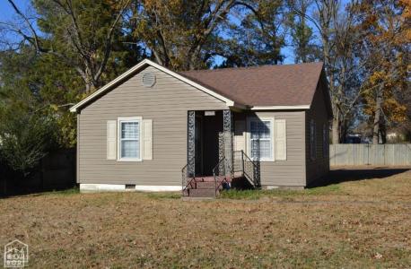 212 Verser Street, Harrisburg, ארקנסו 72432, ארצות הברית של אמריקה 