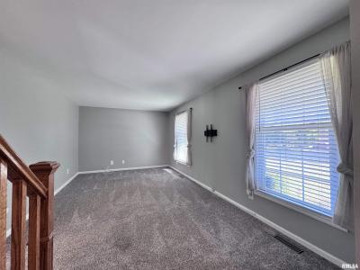 524 MEADOW Drive, Macomb, Illinois 61455