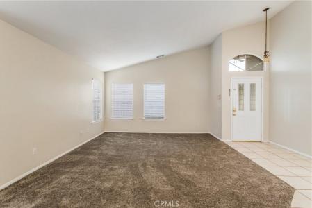 35330 Rancho Road, Yucaipa, California 92399, Estados Unidos