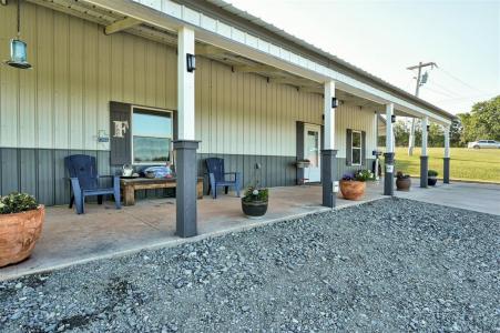 330730 E 860 Road, Wellston, Oklahoma 74881