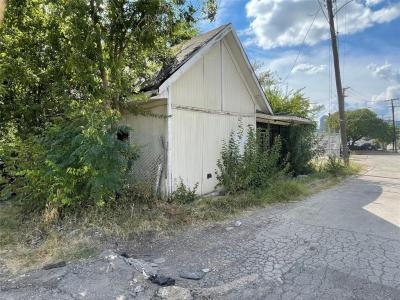 1807 S Malcolm X Boulevard, Dallas, Texas 75226