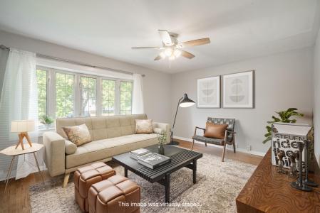 5564 N Mohawk Ave, Glendale, Wisconsin 53217, Estados Unidos