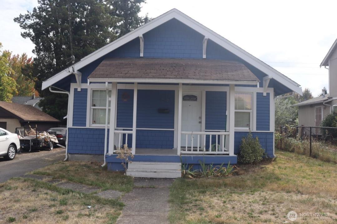 1010 S 39th, Tacoma, Washington 98418