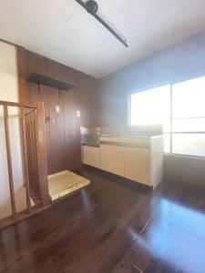 2F, 赤山町4丁目7-2, 富士ショッピング, 越谷市, Saitama 343-0807, Nhật Bản