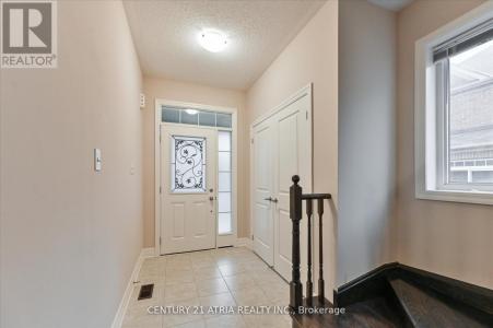 31 FRED MASON STREET, Georgina (keswick South), Ontario L4P 0B2, Kanada