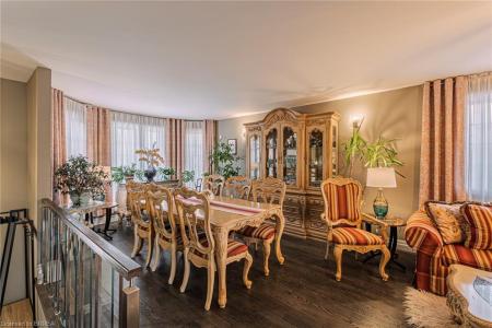 52 AMELIA STREET, París, Ontario N3L 1Z6, Canadá