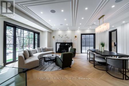 210 HOMEWOOD AVENUE, Toronto (newtonbrook West), 安大略省 M2M 1K6, 加拿大