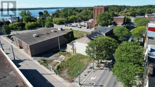 205 KING STREET WEST, Brockville, Ontario K6V 3R7, Canada
