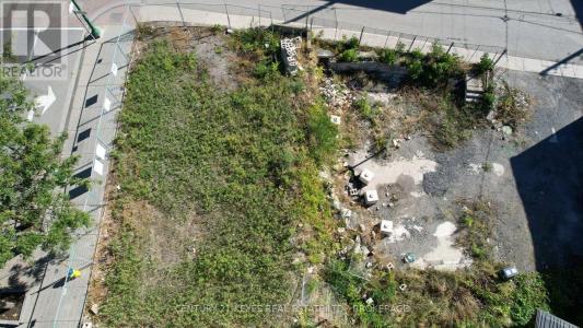 205 KING STREET WEST, Brockville, Ontario K6V 3R7, Canada