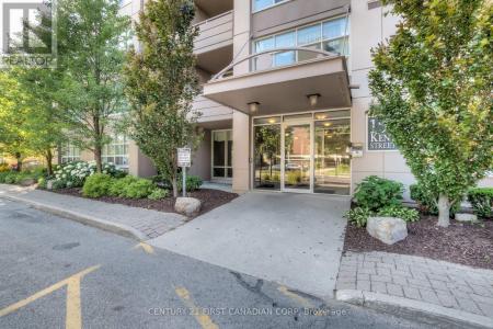 155 KENT STREET, London East (east F), オンタリオ N6A 5N7, カナダ