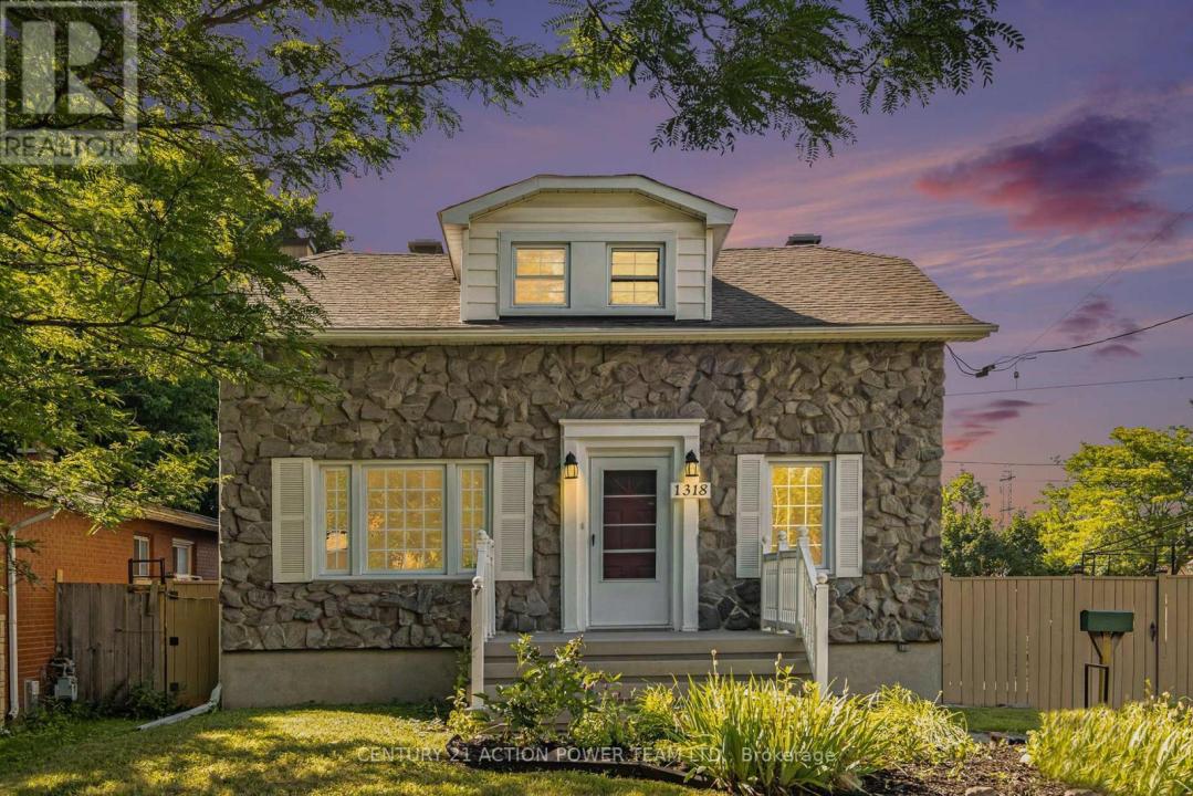 1318 BROOKLINE AVENUE, Ottawa, Ontario K1V 6S3, Canada