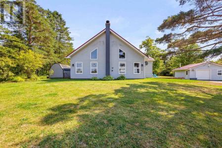 320 MAIN STREET WEST, Stewiacke, Nowa Szkocja B0N 2J0, Kanada