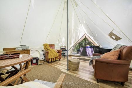 56 KELLY ROAD, Rideau Lakes, 安大略省 K0G 1X0, 加拿大