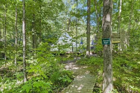 56 KELLY ROAD, Rideau Lakes, 安大略省 K0G 1X0, 加拿大