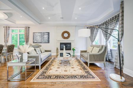 27 TEFLEY ROAD, Toronto, Ontario M2M 1C5, CANADÁ