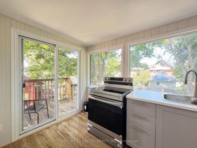 312 ELIAS AVENUE, Peterborough, 온타리오주 K9J 5G9, 캐나다