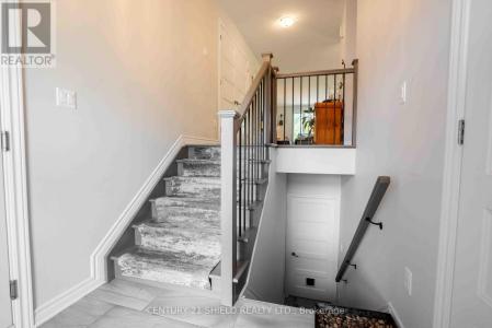 1108 NICOLAS CRESCENT WEST, Cornwall, Ontario K6J 0C1, Kanada