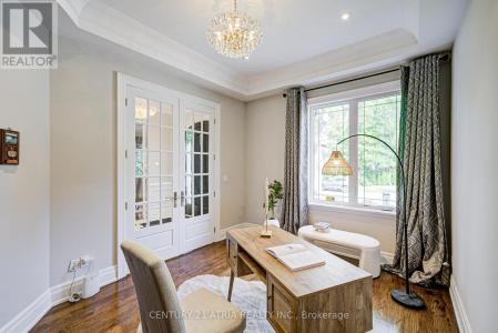 27 TEFLEY ROAD, Toronto (newtonbrook West), Ontario M2M 1C5, Canada