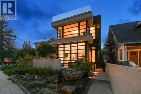 530 CRESCENT ROAD NORTHWEST, Calgary, Alberta T2M 4A5, Canada