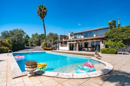 Via Fisichelli, San Giovanni La Punta, Sicilia 95037, Italy