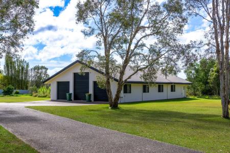 19 Waratah Drive, Cooloola Cove, QLD 4580, Australia
