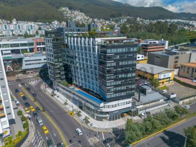 Av. Alonso de Torres y Av. Edmundo Carvajal D10, Quito, Pichincha 00001, Ecuador