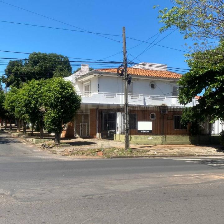 Avda. Médicos del Chaco esq. Dr. Agustín Goiburu , Nazareth, Asunción 00001, Paraguay