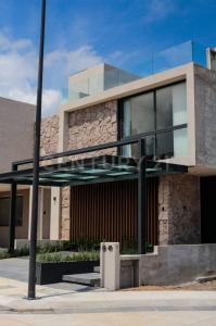 Juan Pablo II SN,, Morelia, Michoacán 58350, México