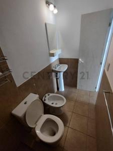 montevideo 1738, Rosario, Santa Fe 2000, Argentina