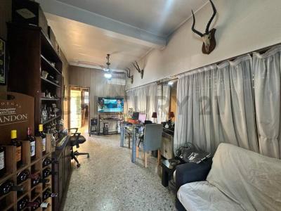 Urdinarrain 349, Morón, GBA Oeste 1753, 阿根廷