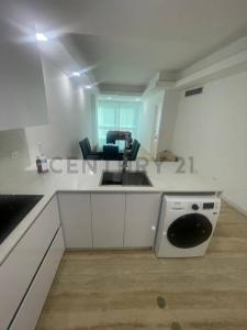 california California Mall, Caracas, Miranda 00001, ベネズエラ