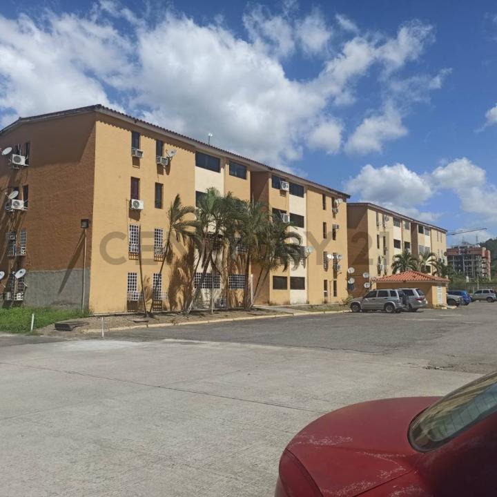 Naguanagua Venta de Apartamento en Conjunto Residencial El Manantial, Naguanagua, Carabobo 2005, Venezüella