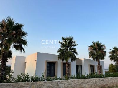 Tkon, Tkon, Zadarska Županija 23212, קרואטיה