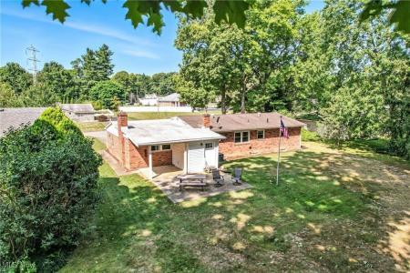 25 Lakeshore Drive, Struthers, Ohio 44471, Estados Unidos