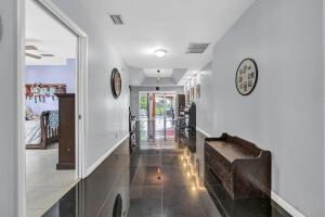 8326 Bonita Isle Drive, Lake Worth, Florida 33467