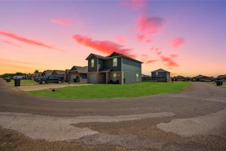 452 Bobbie Street, Mabank, Texas 75147, USA