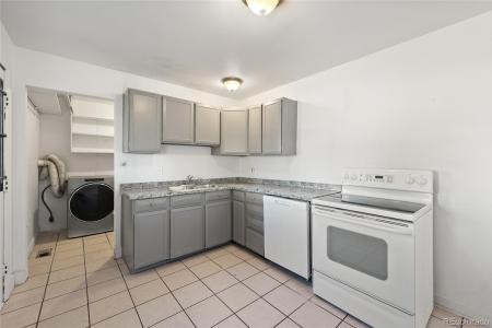 13301 Randolph Place, Denver, Kolorado 80239, USA