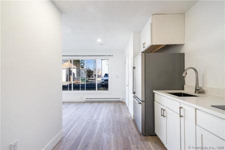 452 East Street, Plainville, קונטיקט 06062, ארצות הברית של אמריקה 