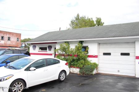 7 Alden Road, Nanticoke, Pennsylvania 18634, USA