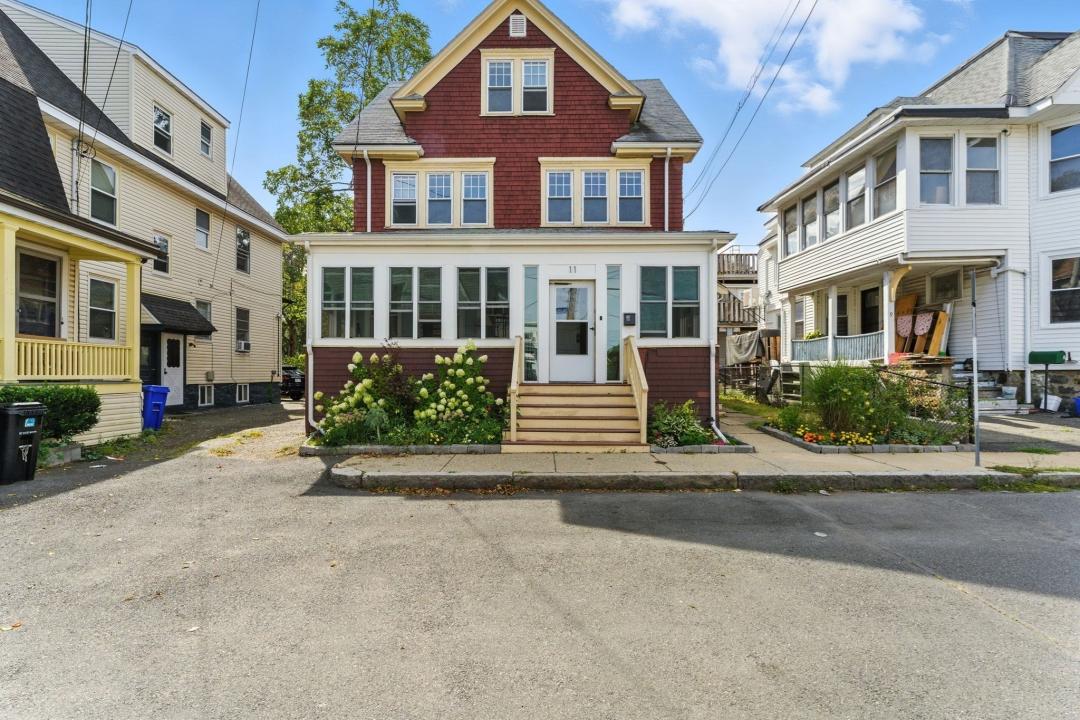 11-13 Hudson, Malden, Massachusetts 02148