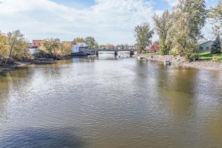 211 E Wolf River Avenue, New London, Wisconsin 54961-1470, Amerika Birleşik Devletleri