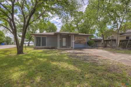 1415 Jackson Street, New Braunfels, Texas 78130, Stati Uniti