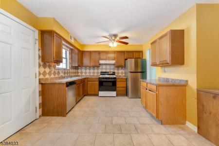 209 Riva Drive, Hackettstown, New Jersey 07840