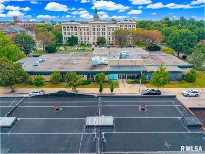 40 E Simmons Street, Galesburg, Illinois 61401, Estados Unidos